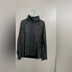 Under Armour Women’s cold gear Top
